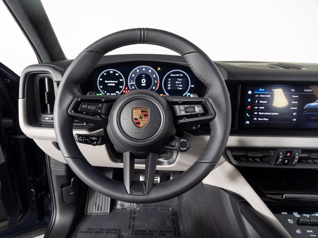 New 2026 Porsche Cayenne GTS AWD/4WD image 18