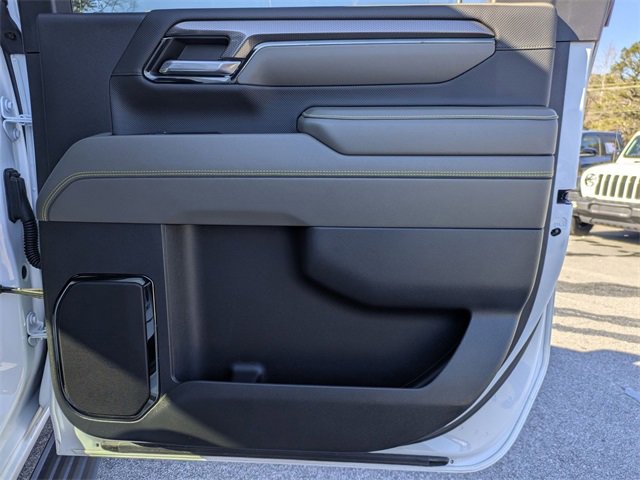 Certified 2024 Chevrolet Silverado 2500 ZR2 w/ Technology Package image 36