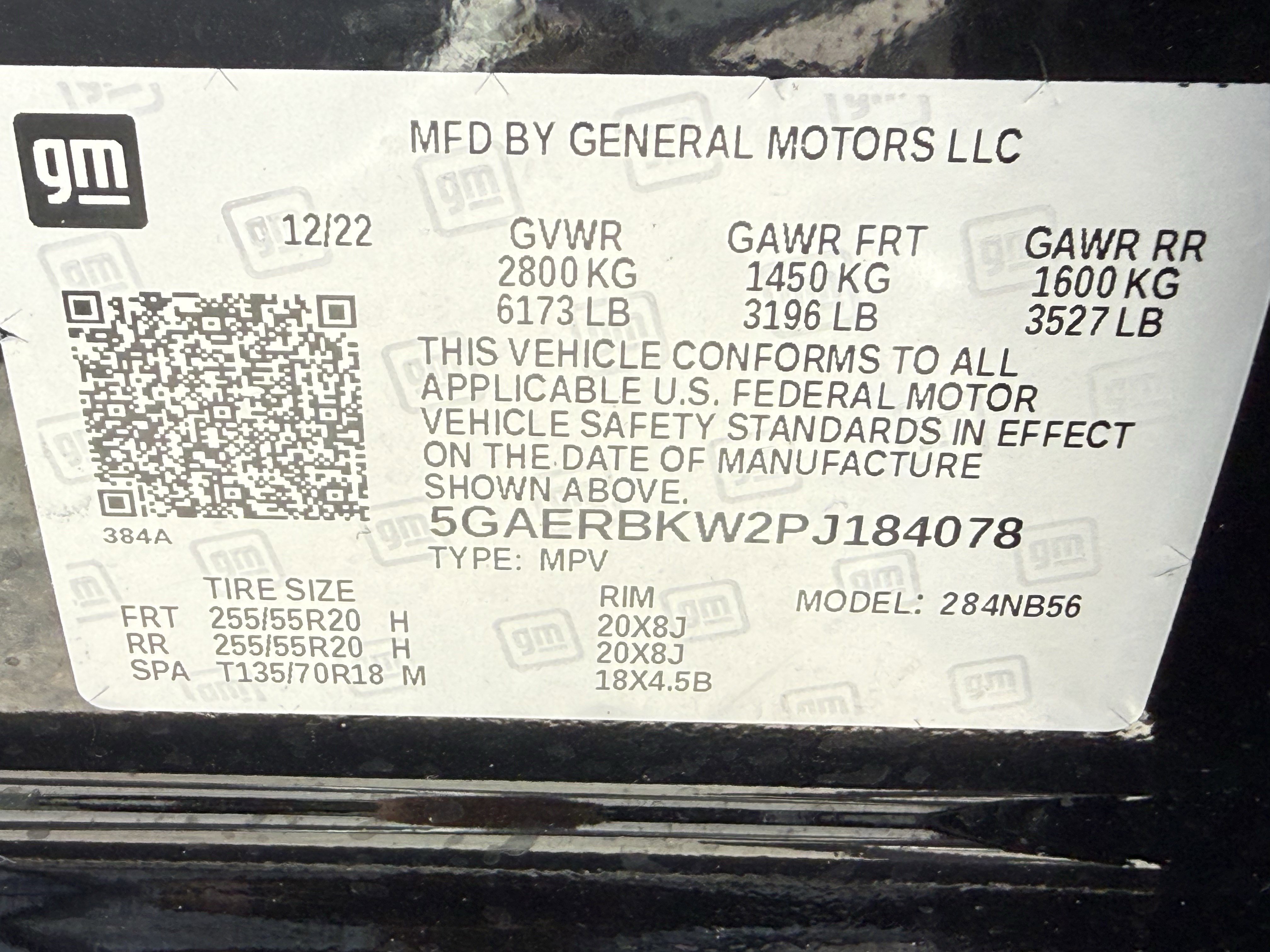 Used 2023 Buick Enclave Essence w/ Sport Touring Edition FWD image 35