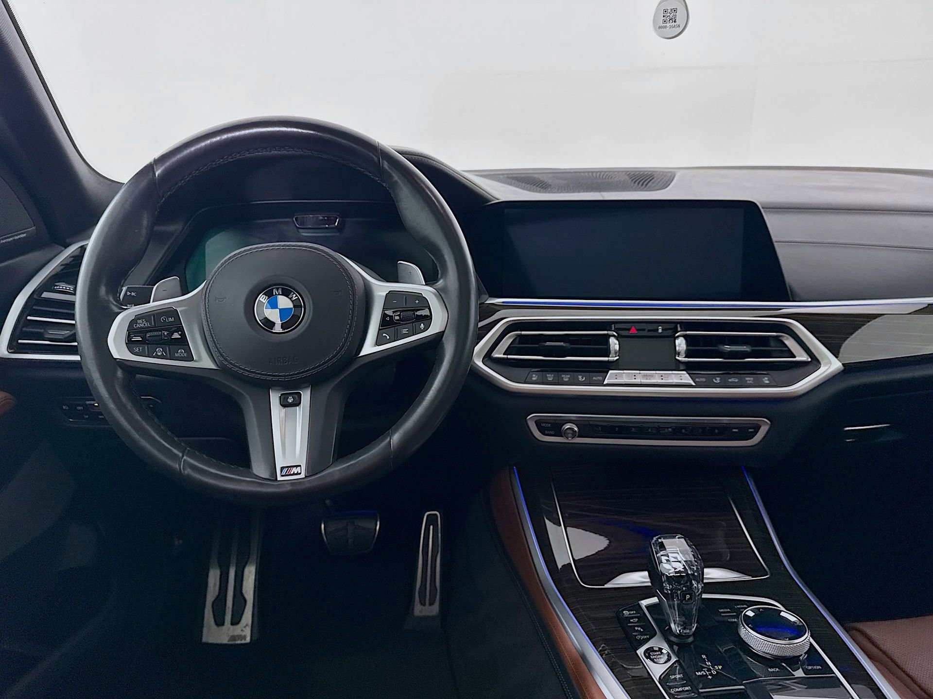 Used 2019 BMW X5 xDrive50i w/ M Sport Package AWD/4WD image 24