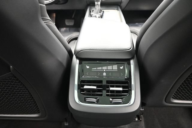 Used 2021 Volvo XC60 T5 Inscription w/ Advanced Package FWD image 21