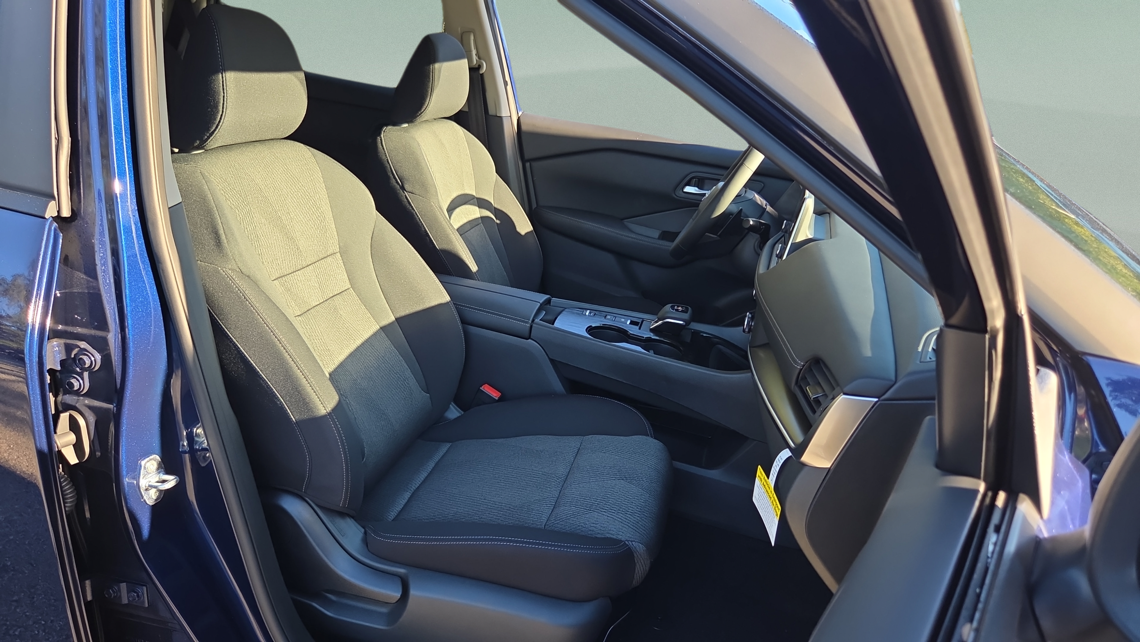 New 2026 Nissan Rogue SV w/ Cold Weather Package FWD image 17