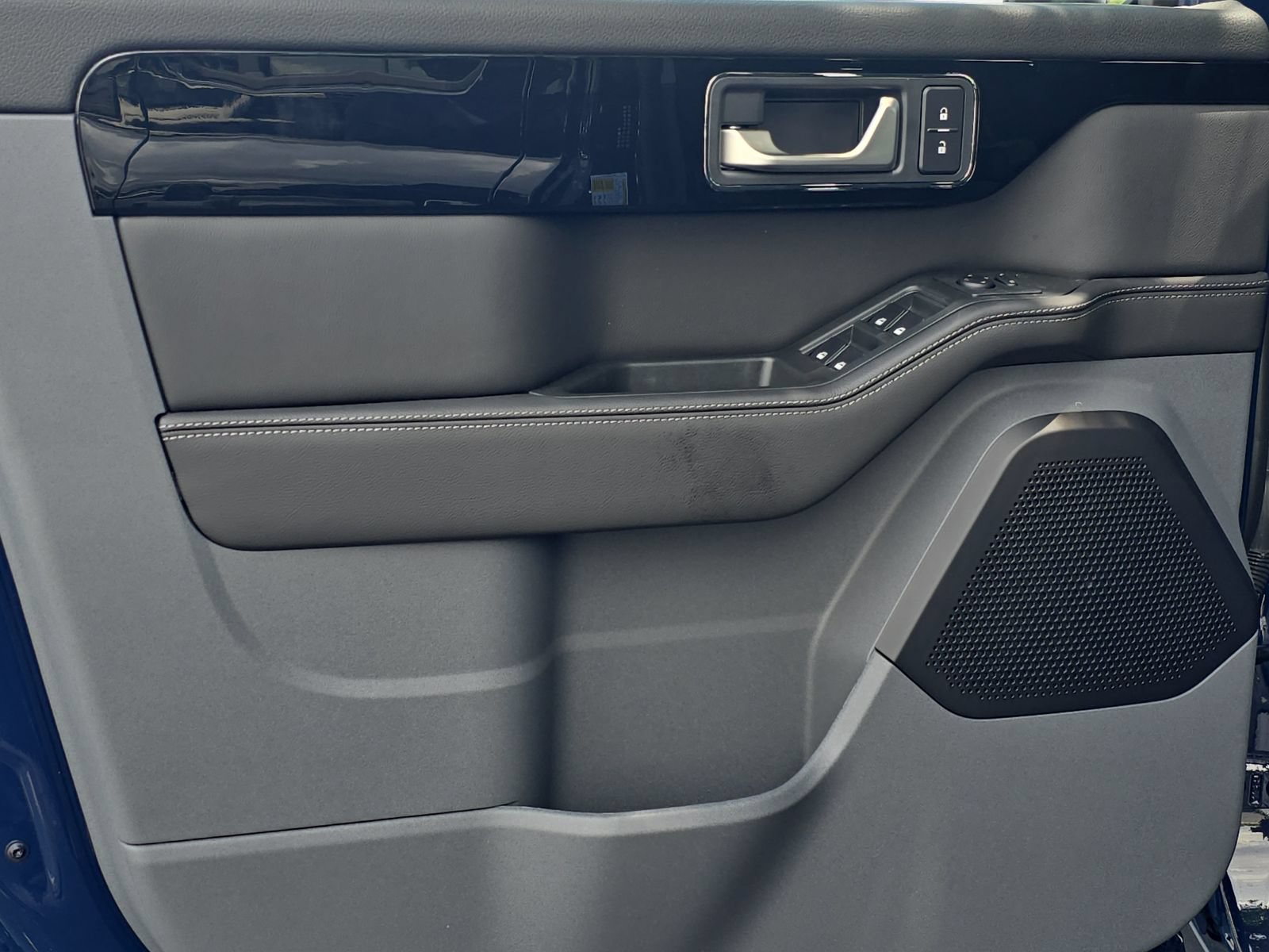 New 2026 INEOS Grenadier Station Wagon AWD/4WD image 25