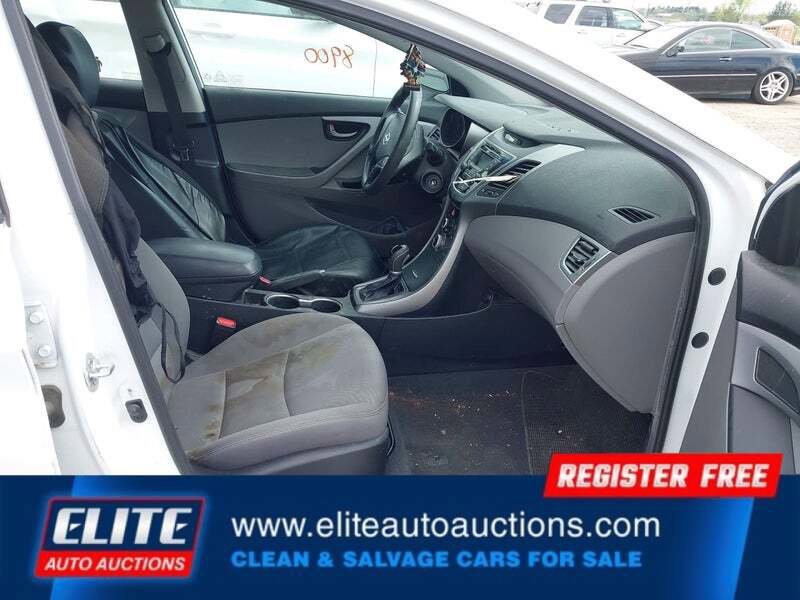 Used 2015 Hyundai Elantra SE FWD image 10
