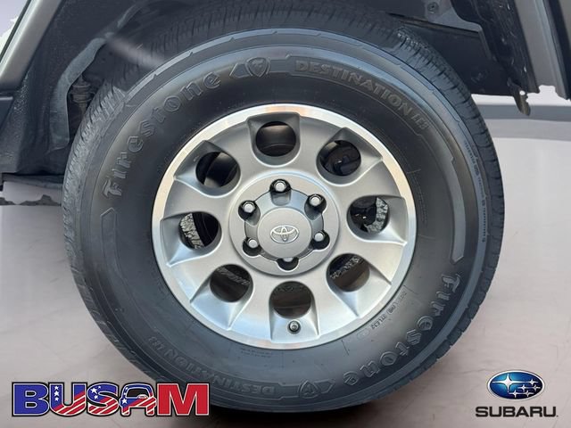 Used 2012 Toyota FJ Cruiser 4WD image 7