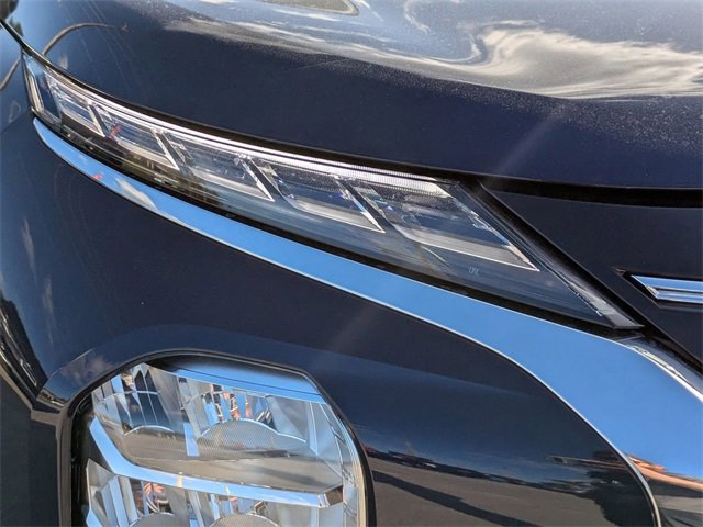 New 2026 Mitsubishi Outlander SE image 10