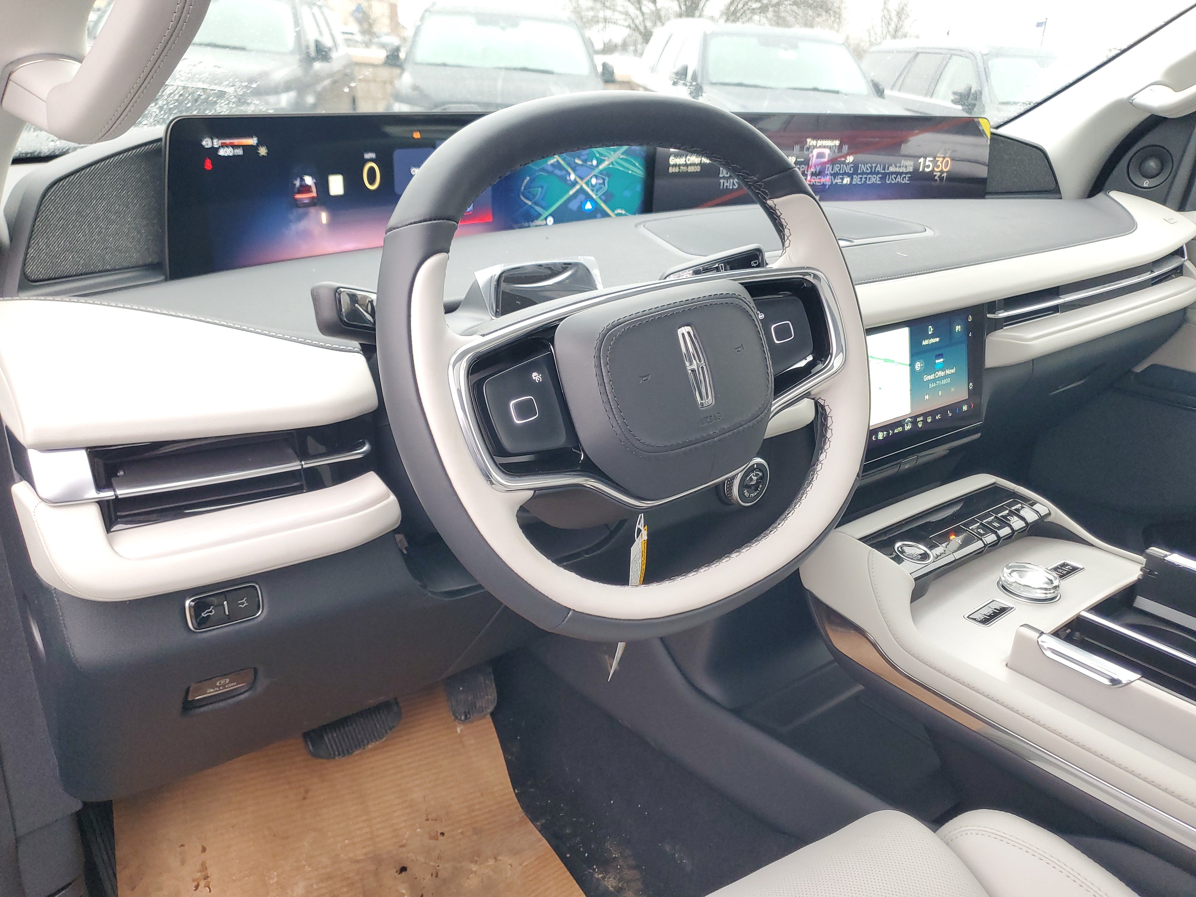 New 2026 Lincoln Navigator Reserve w/ Jet Appearance Package AWD/4WD image 14