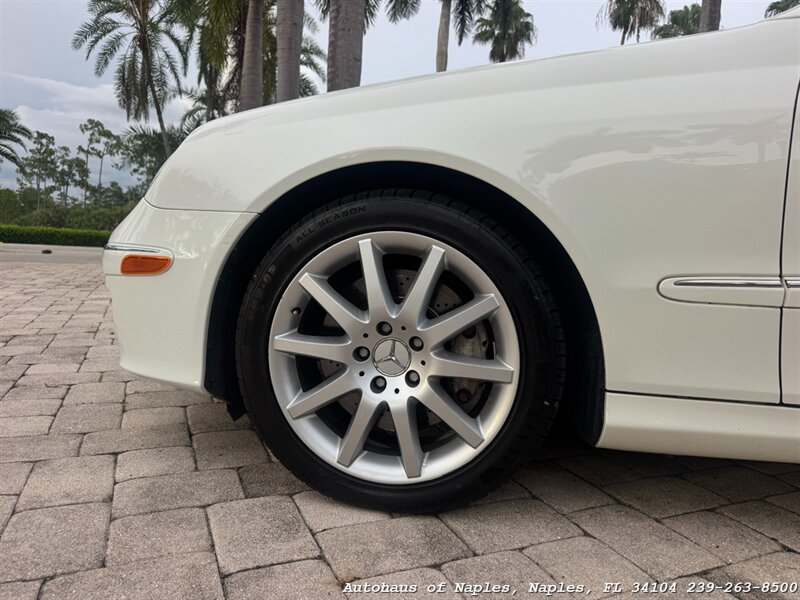 Used 2007 Mercedes-Benz CLK 350 Cabriolet image 14