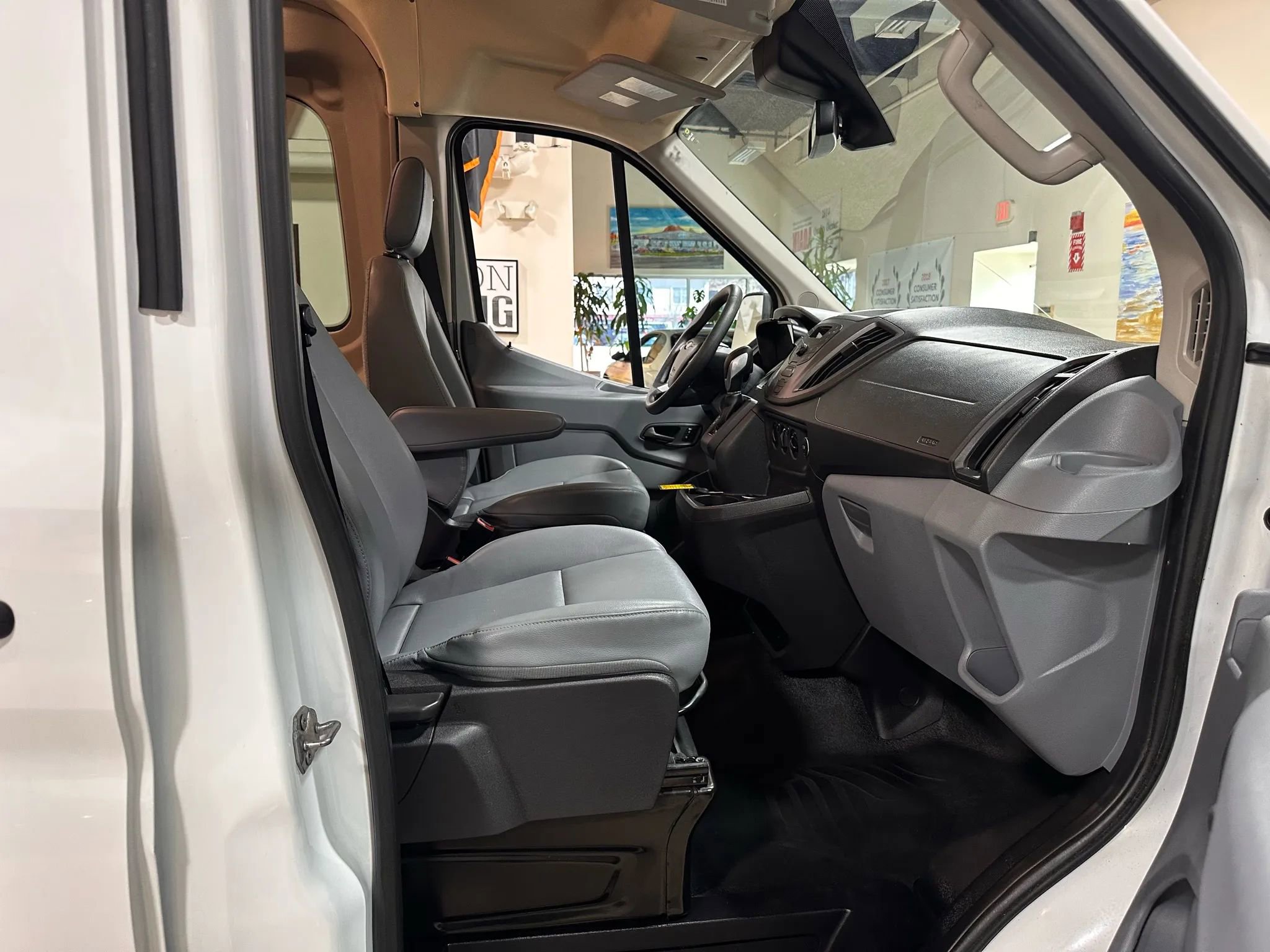 Used 2016 Ford Transit 150 148 Medium Roof RWD image 30