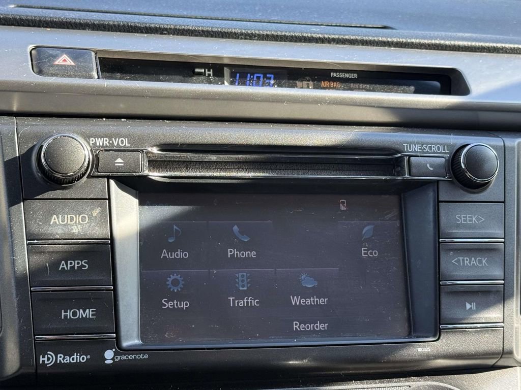 Used 2015 Toyota RAV4 LE image 16