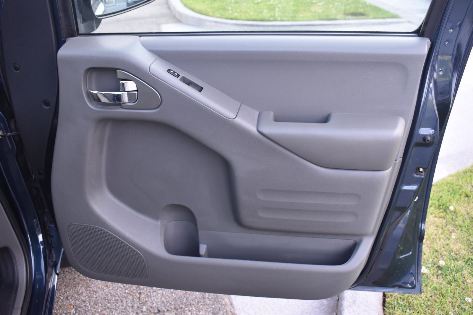 Used 2019 Nissan Frontier SV w/ Value Truck Package image 52