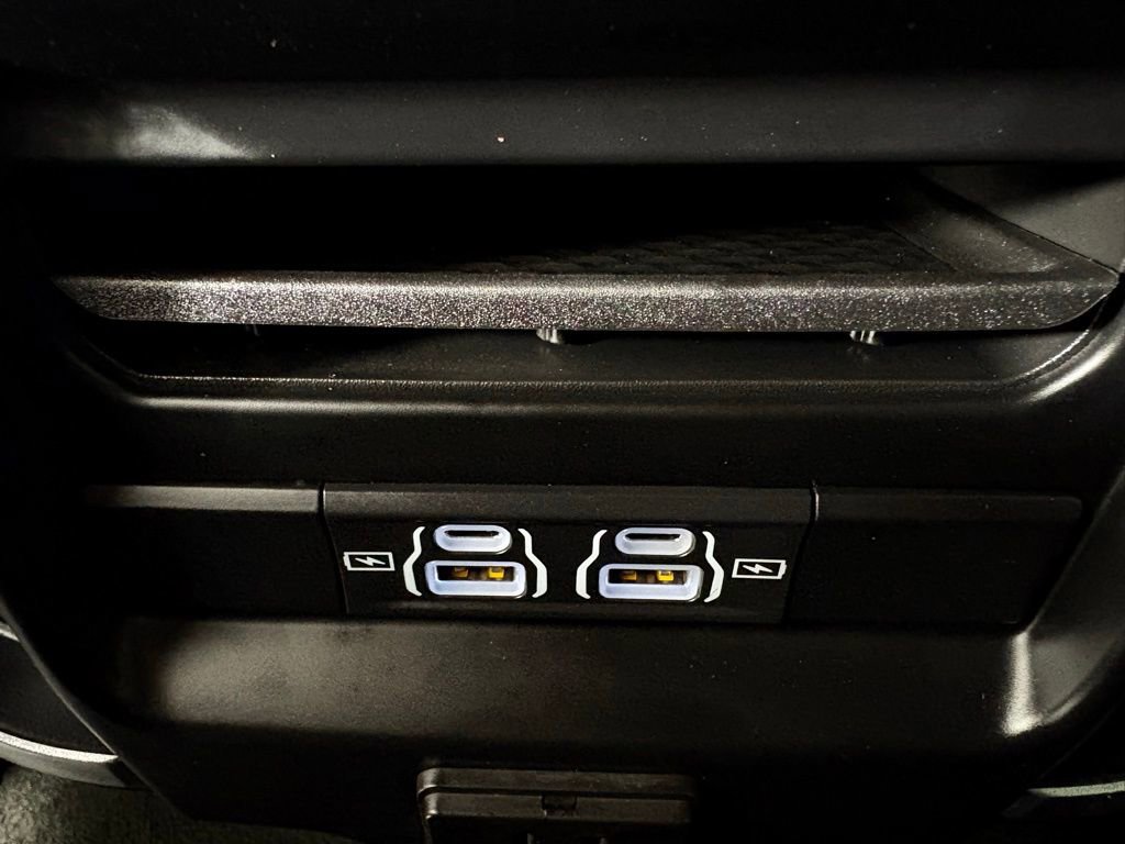 Used 2022 RAM 1500 Laramie w/ Sport Appearance Package AWD/4WD image 40