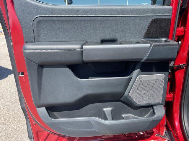 Used 2023 Ford F150 Lariat w/ FX4 Off-Road Package image 17