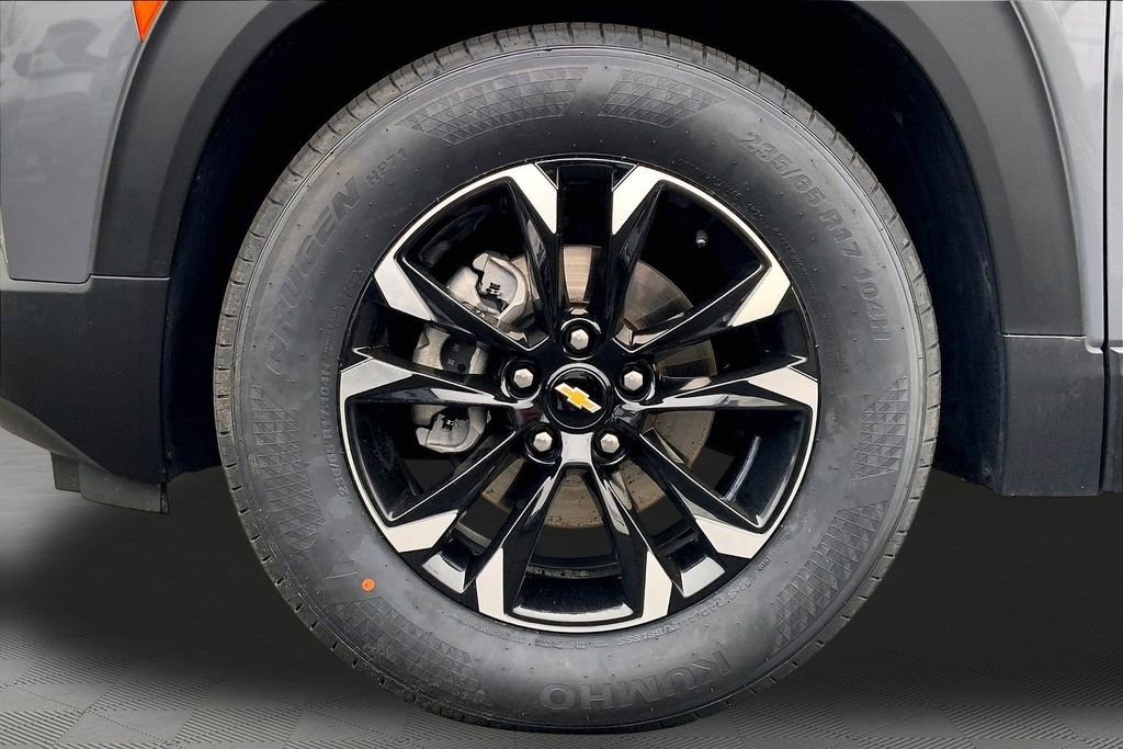 Used 2022 Chevrolet TrailBlazer LT w/ Convenience Package image 21