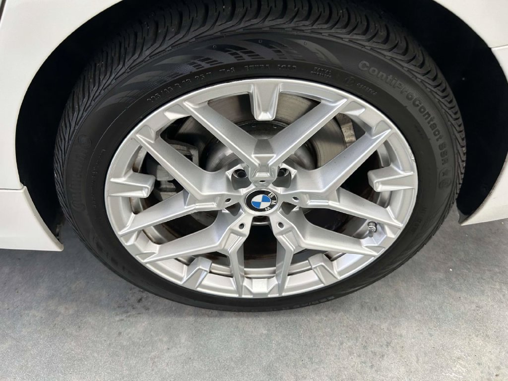 Used 2026 BMW 330i Sedan RWD image 9