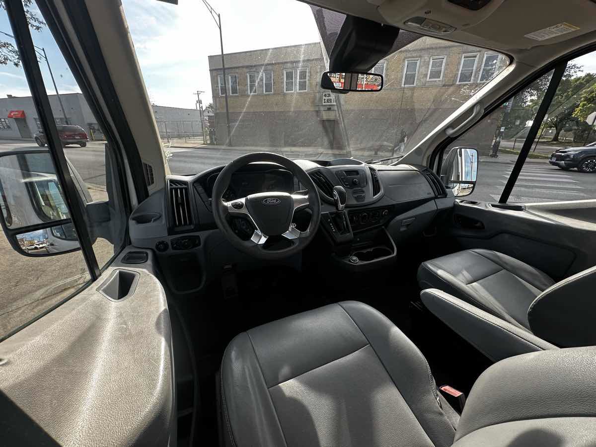 Used 2017 Ford Transit 350 XL image 18