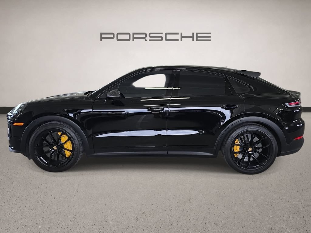 Used 2024 Porsche Cayenne Turbo GT AWD/4WD image 2