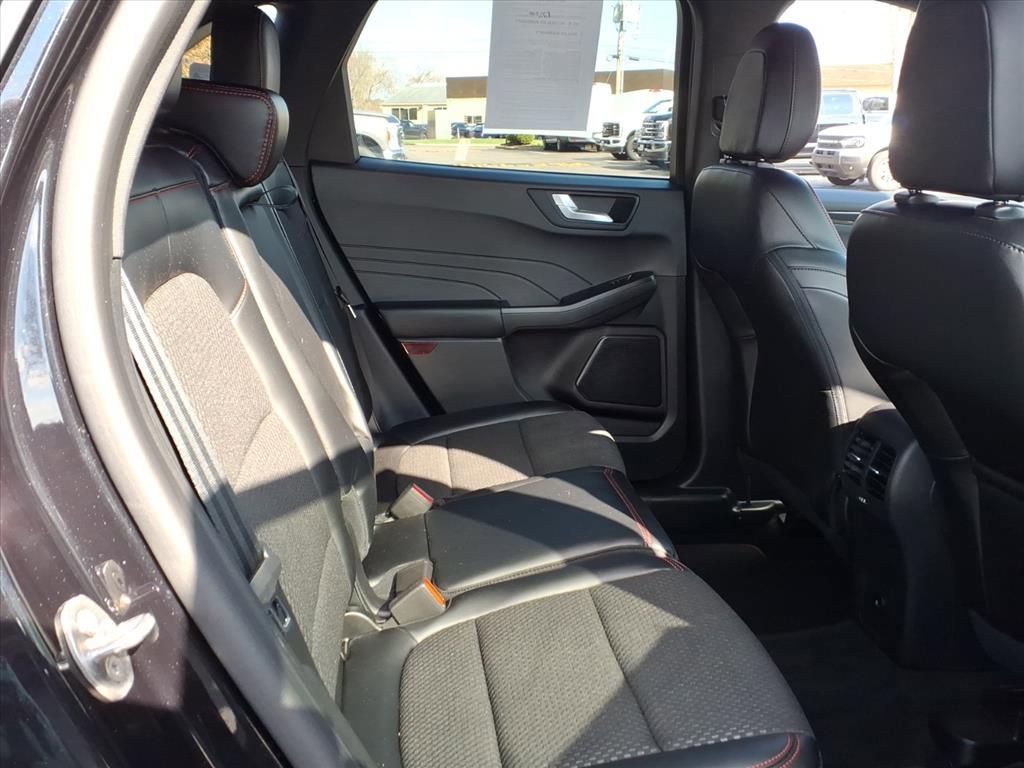 Certified 2023 Ford Escape ST-Line w/ Tech Pack #1 image 12