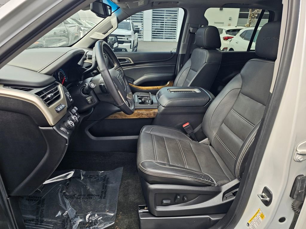 Used 2017 GMC Yukon Denali image 23