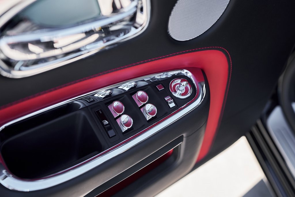 Used 2019 Rolls-Royce Ghost image 34