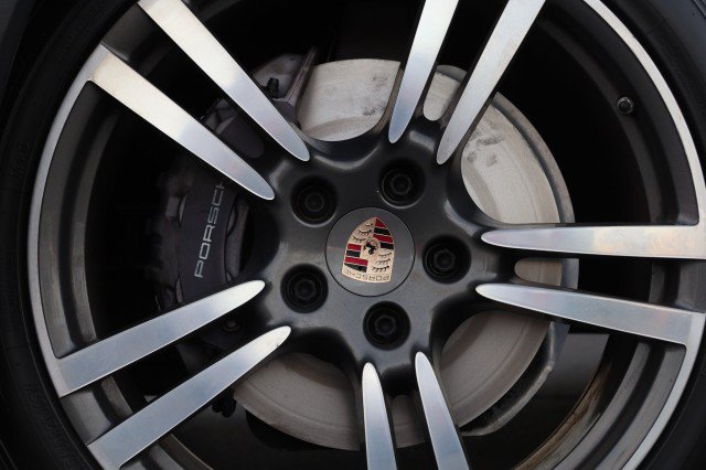 Used 2013 Porsche Cayenne Diesel AWD/4WD image 59