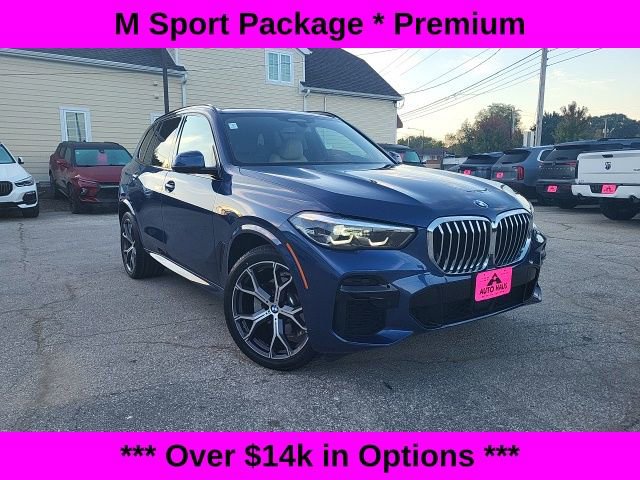 Used 2022 BMW X5 xDrive40i w/ M Sport Package image 1