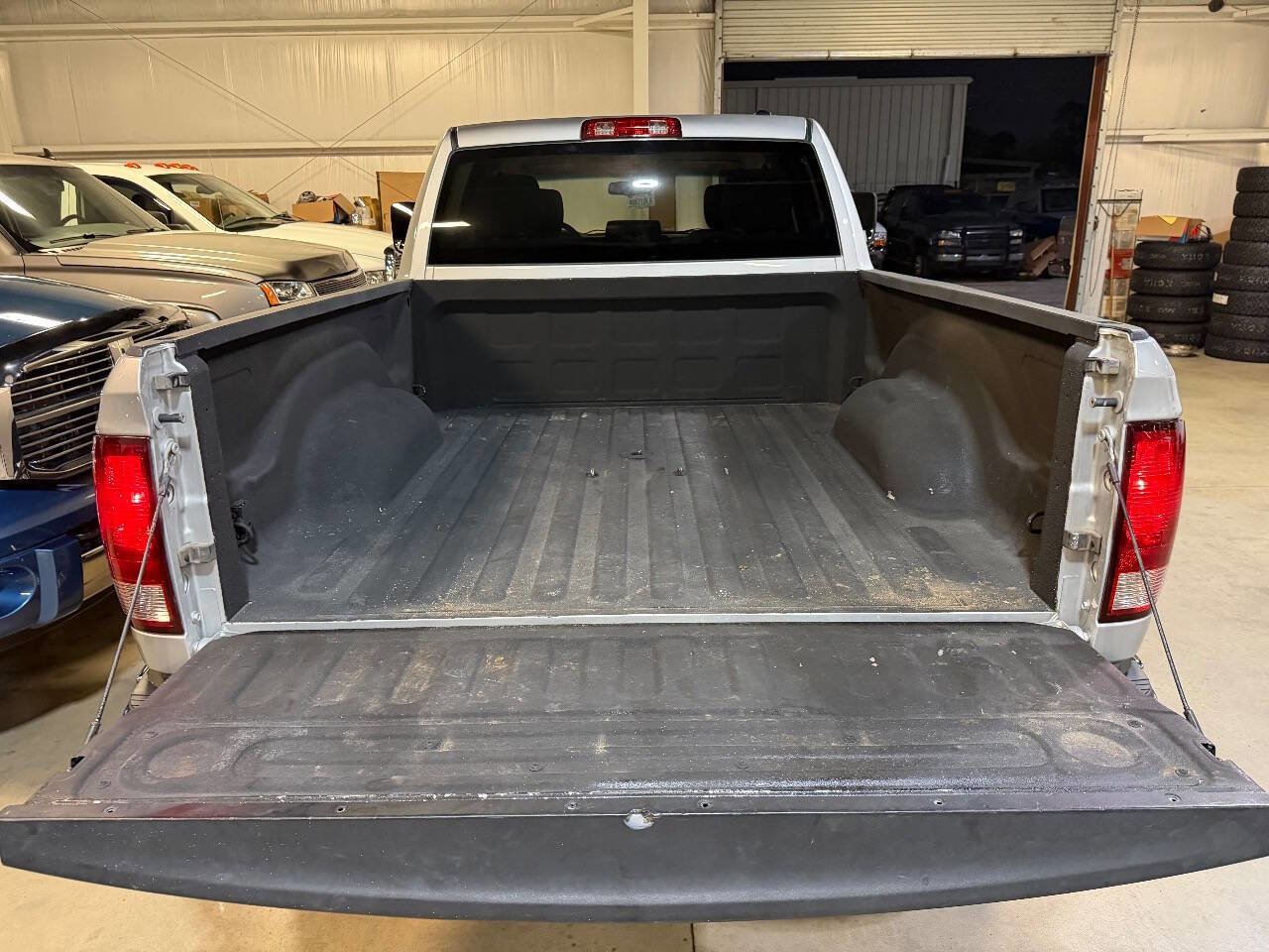 Used 2012 RAM 2500 ST w/ Chrome Appearance Group image 20