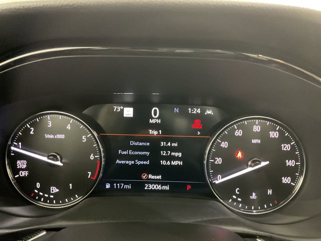 Used 2022 Buick Envision Essence w/ Technology Package I image 26