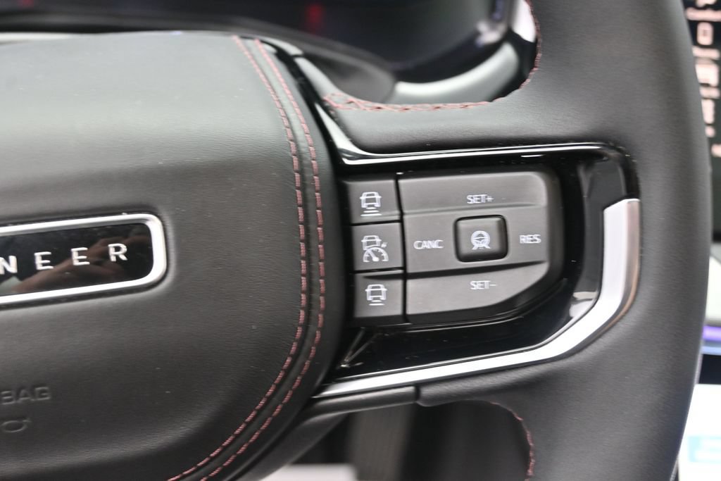 Used 2024 Jeep Wagoneer Launch Edition AWD/4WD image 31