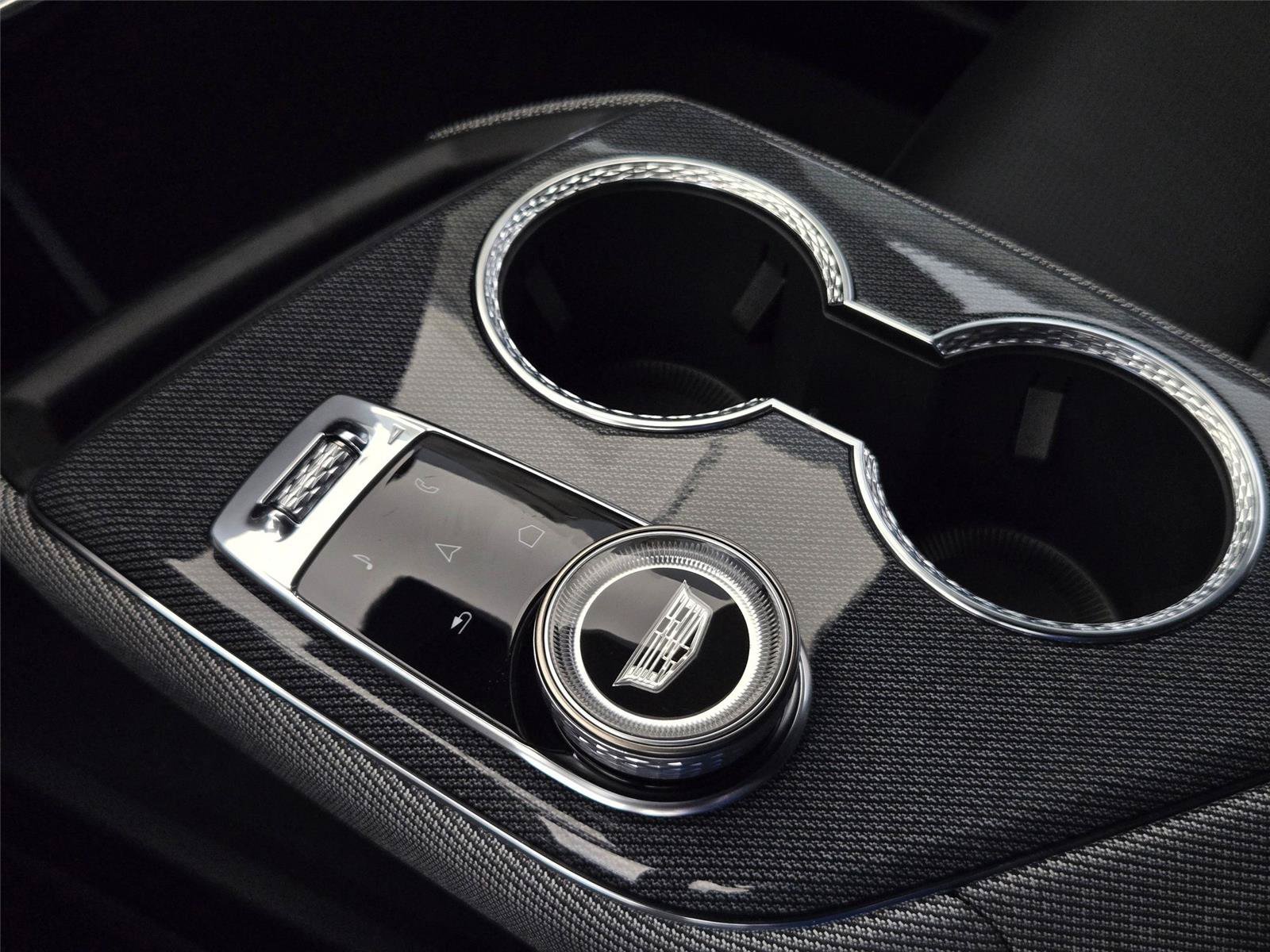 New 2026 Cadillac Optiq Sport 2 RWD image 21