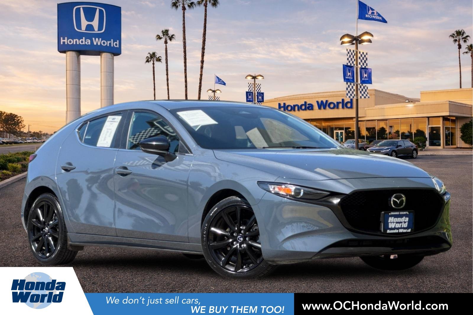 Used 2025 MAZDA MAZDA3 Carbon AWD/4WD image 1