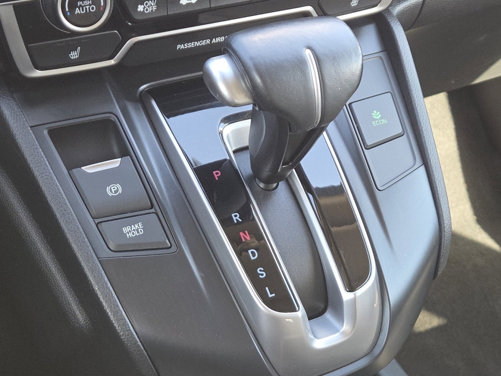 Used 2018 Honda CR-V Touring image 31