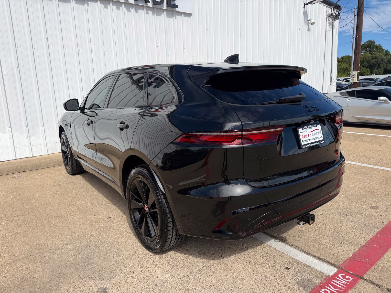 Used 2023 Jaguar F-PACE S AWD/4WD image 4