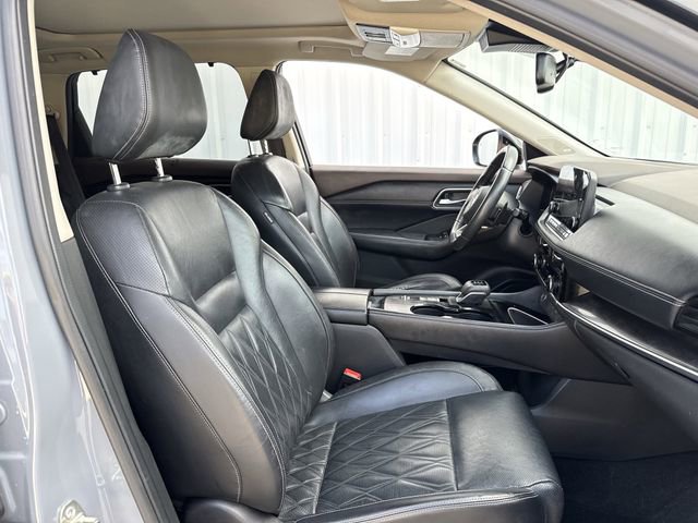 Used 2021 Nissan Rogue Platinum image 29