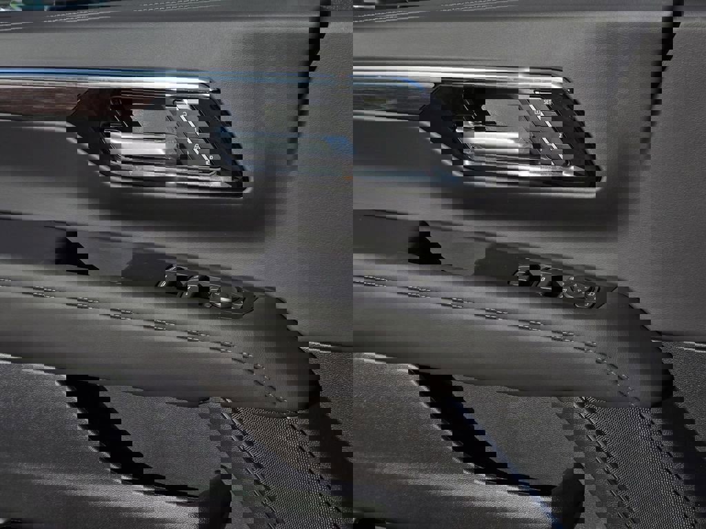 New 2026 Chevrolet Tahoe LT w/ Comfort Package image 20