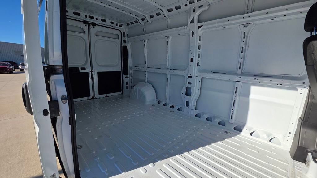 New 2026 RAM ProMaster 2500 w/ Convenience Group image 14