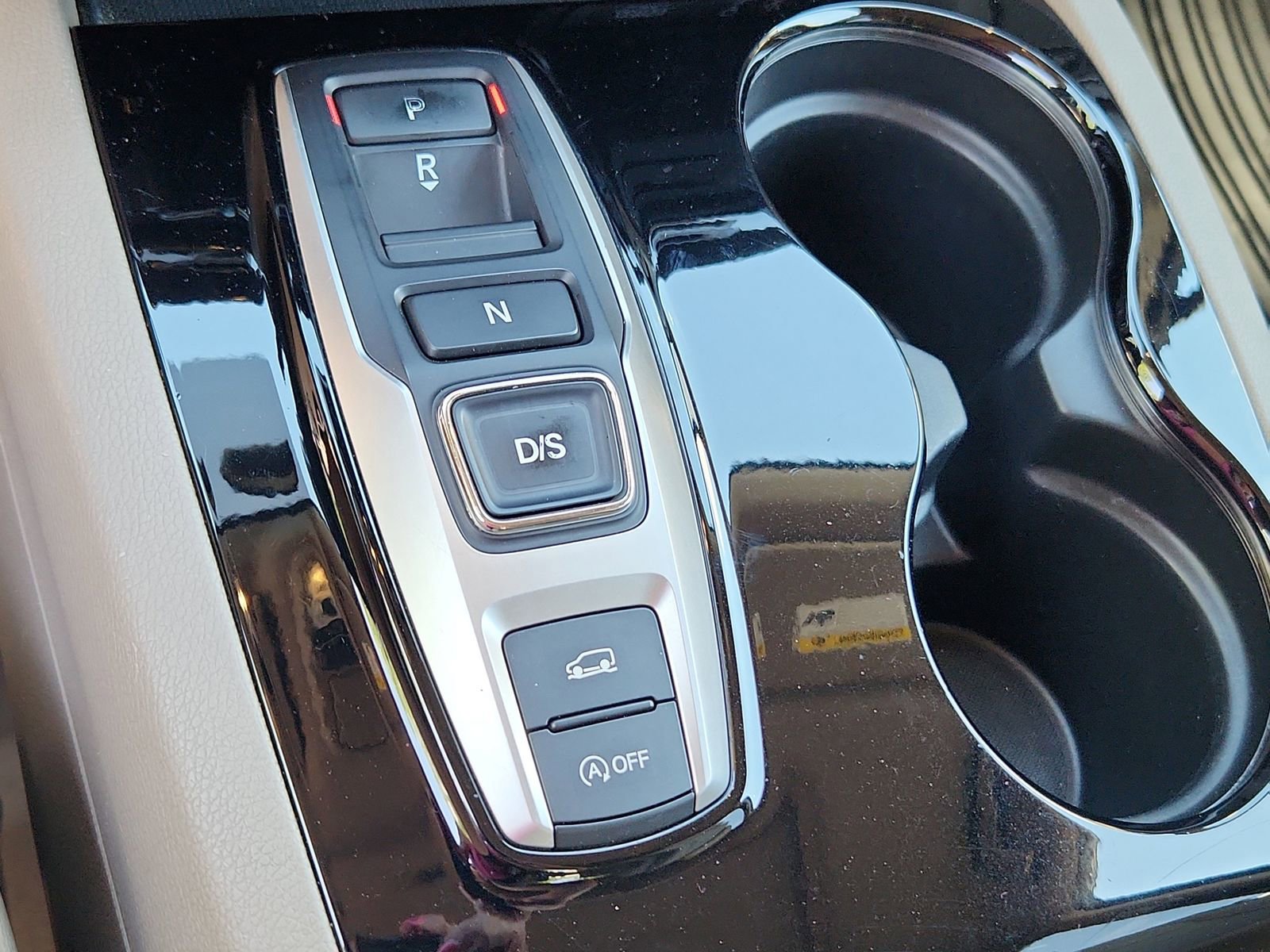 Used 2017 Honda Pilot Elite image 24
