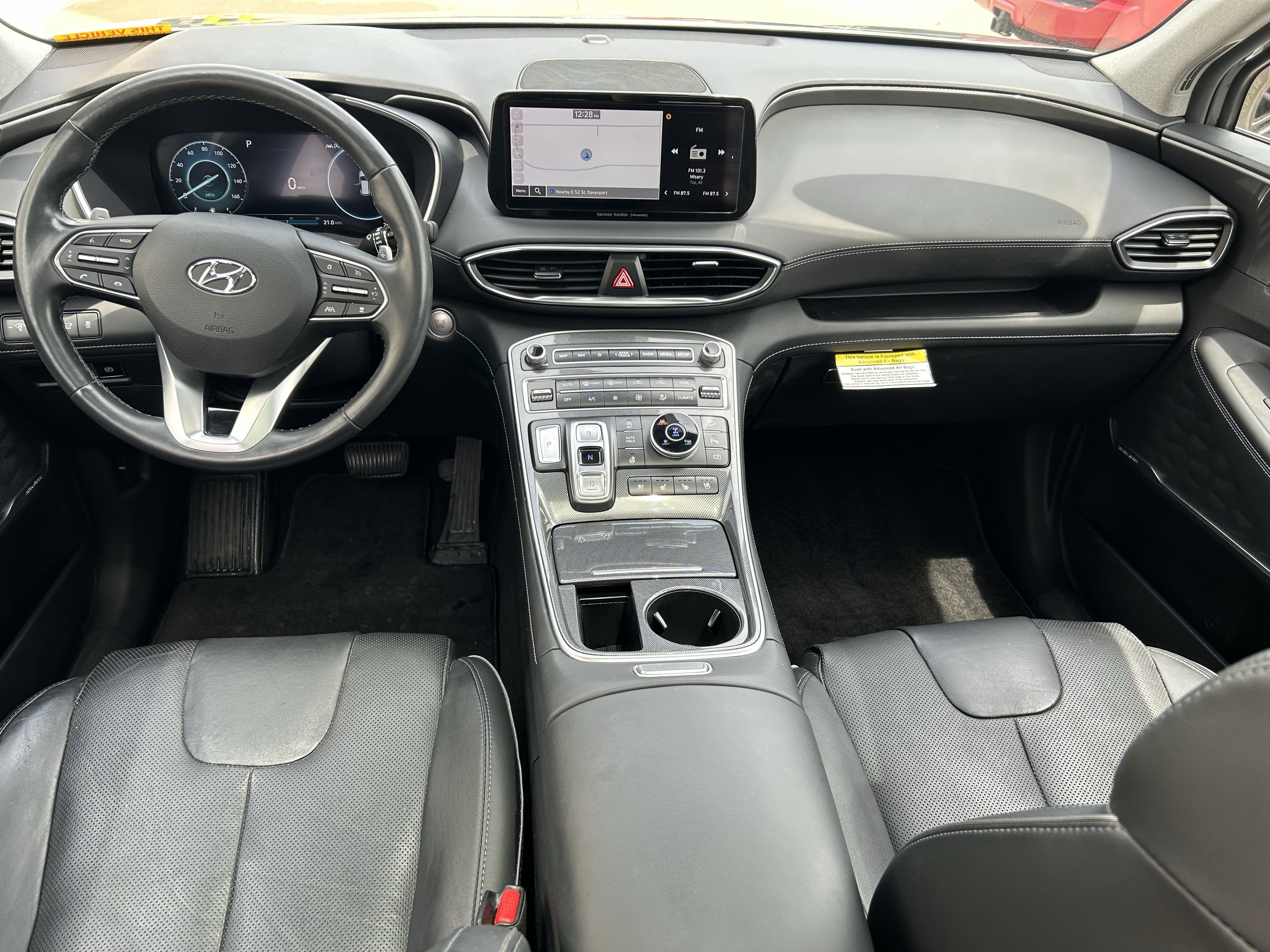 Used 2022 Hyundai Santa Fe Limited AWD/4WD image 8