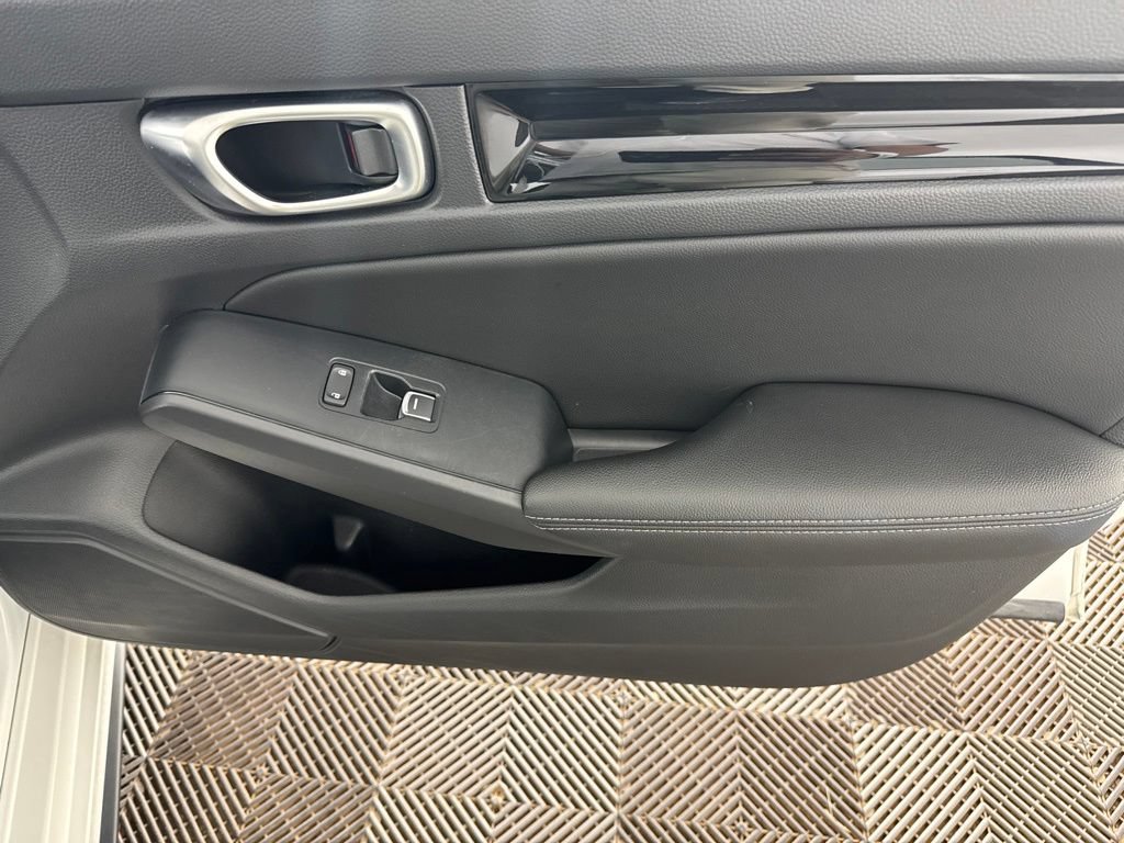 Used 2024 Honda Civic EX-L image 21