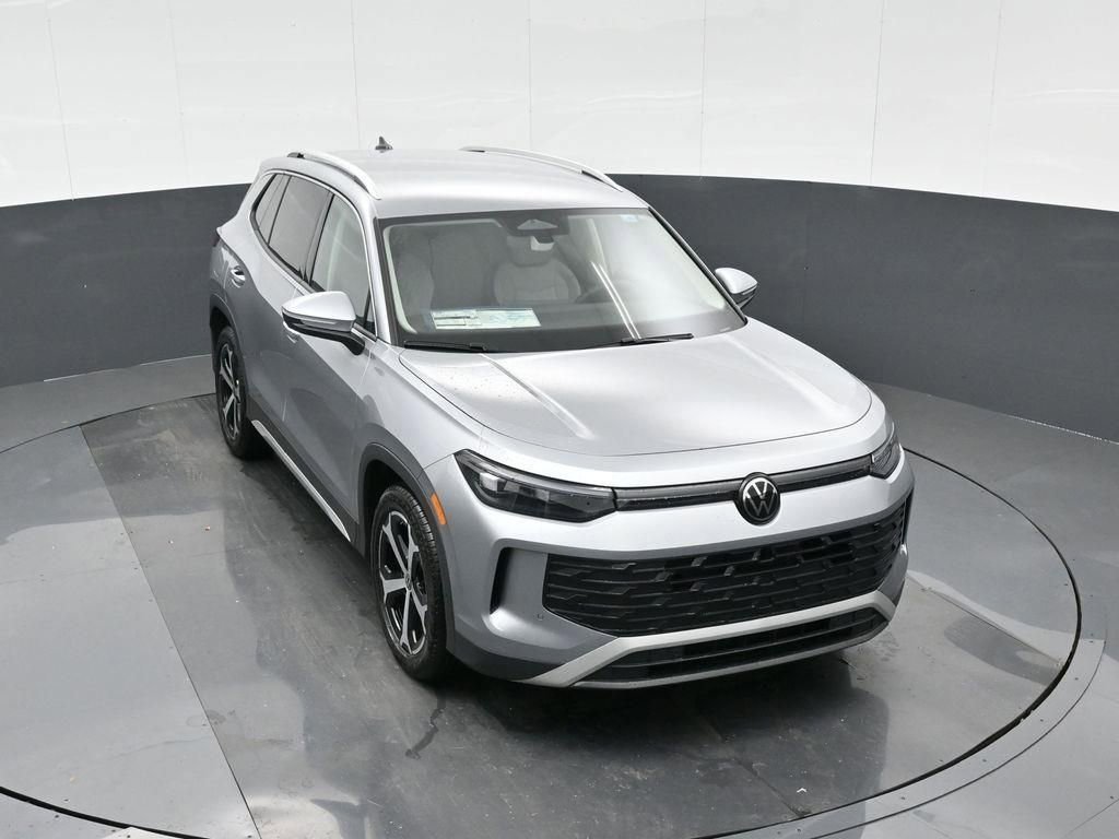New 2026 Volkswagen Tiguan SE image 22