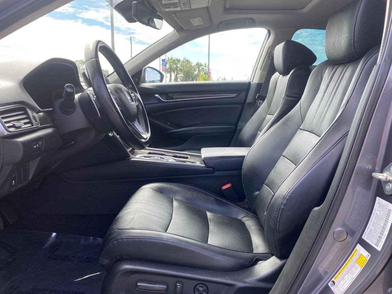 Used 2018 Honda Accord EX-L image 8