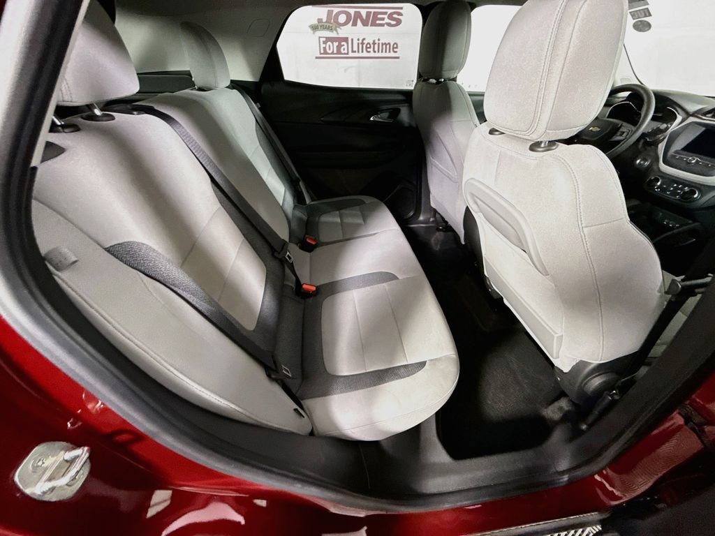 Used 2022 Chevrolet TrailBlazer LT FWD image 27