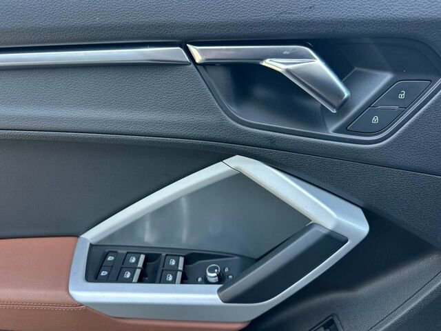 Used 2020 Audi Q3 2.0T Premium Plus AWD/4WD image 11