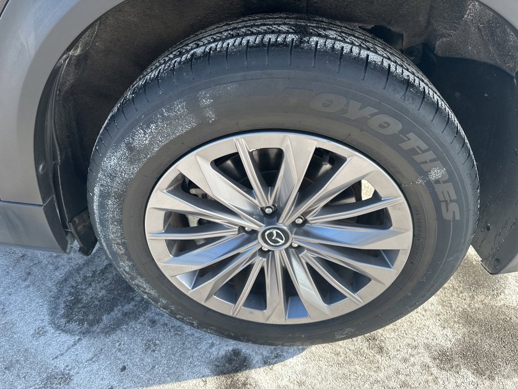 Used 2025 MAZDA CX-90 3.3 Turbo w/ Select Package image 35