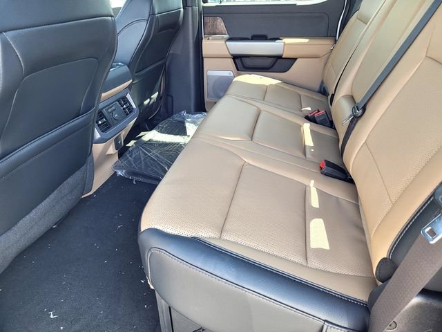 New 2026 Ford F250 Lariat w/ Lariat Premium Package AWD/4WD image 8