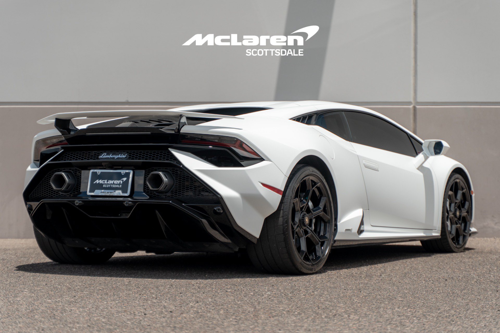 Used 2024 Lamborghini Huracan Tecnica RWD image 7