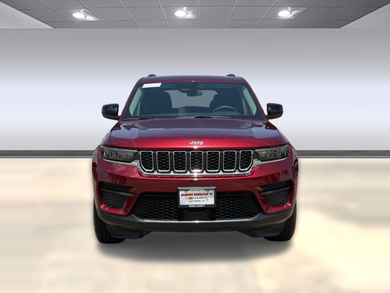 Used 2023 Jeep Grand Cherokee Laredo AWD/4WD image 6
