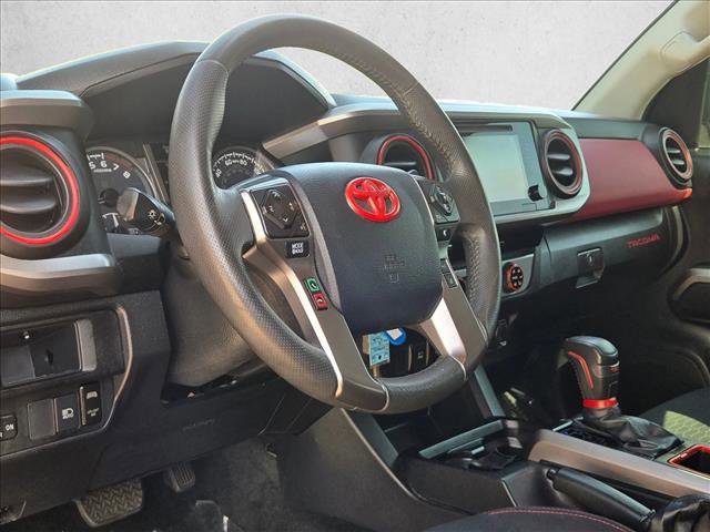 Used 2018 Toyota Tacoma SR5 RWD image 10