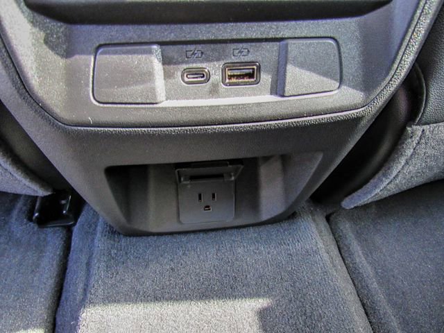 New 2026 GMC Canyon Elevation w/ Convenience Package image 18