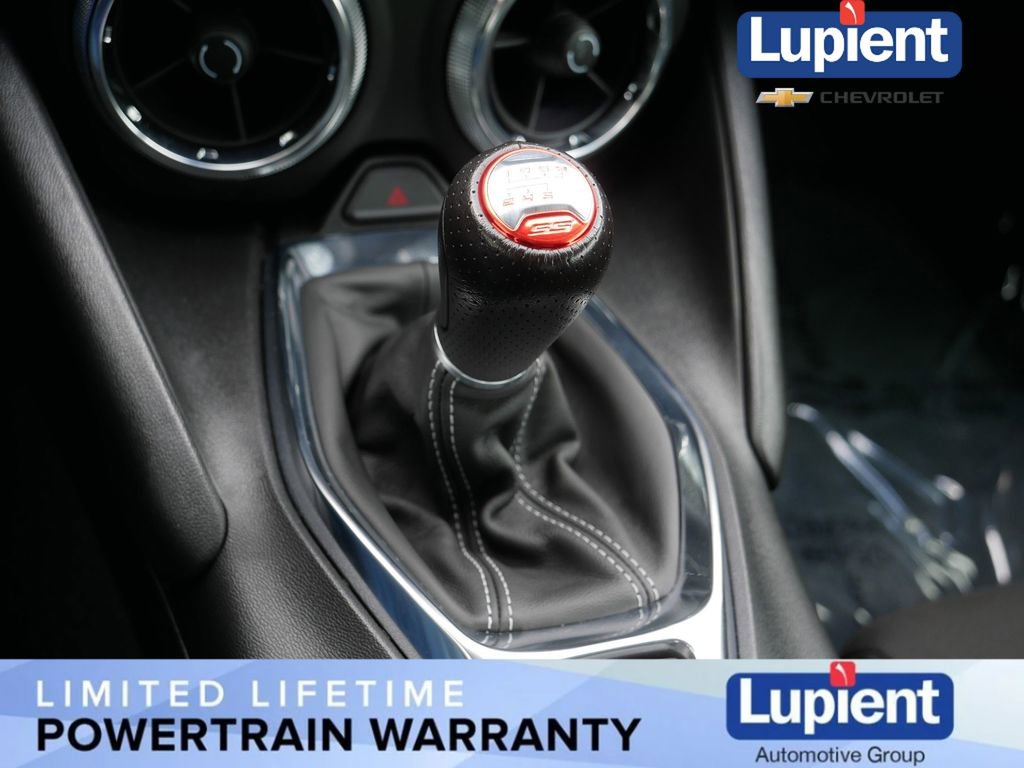 Used 2020 Chevrolet Camaro SS image 20